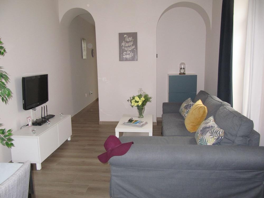 Life Apartments Guadalete Jerez de la Frontera Exterior photo